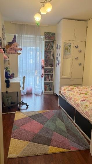 Apartament cu 5 camere decomandat, mobilat în Pantelimon