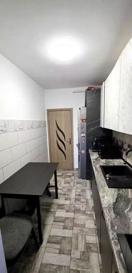 Apartament cu 2 camere decomandat, mobilat în Florești