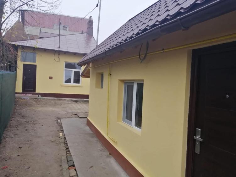 Casă cu 2 camere în Central