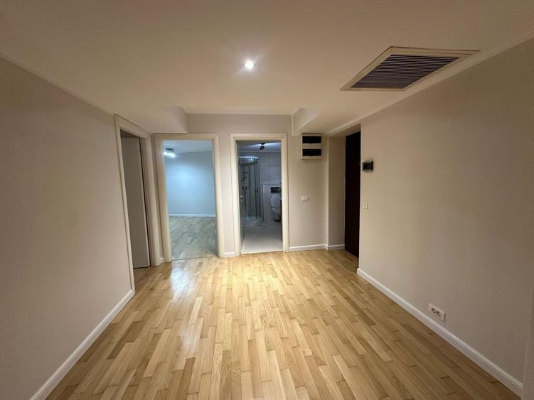 Apartament cu 3 camere decomandat, mobilat în Herăstrău
