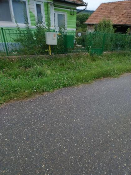 Casă cu 3 camere cu Teren 1295 Mp în Iștihaza