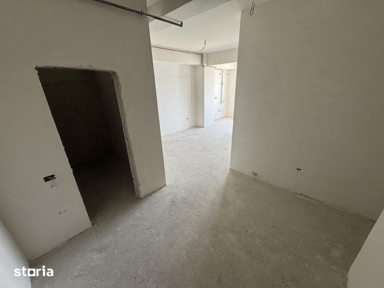 Apartament cu 2 camere semidecomandat în Tomis Nord