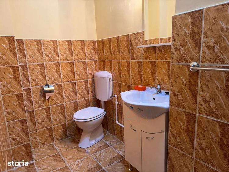 Spațiu comercial, de 30 mp, în Port