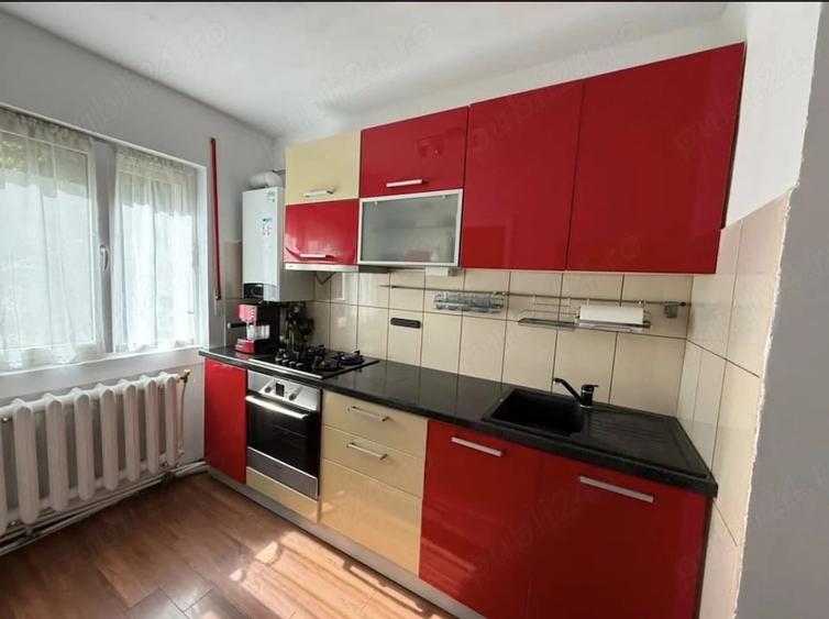 Vand apartament cu 3 camere - 4