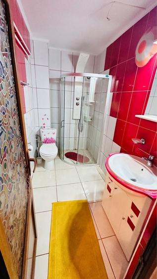 Apartament cu 3 camere în Spital
