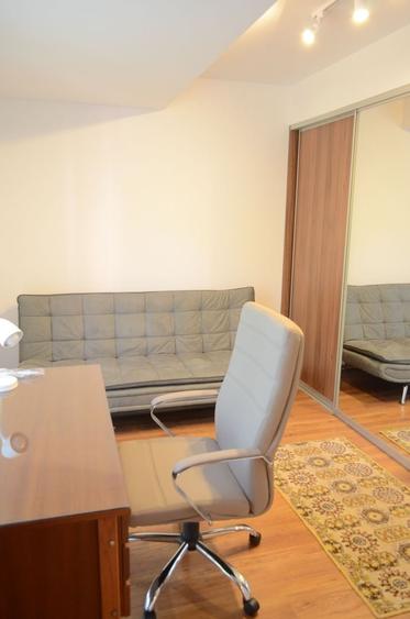 Apartament cu 3 camere decomandat, mobilat în Grigorescu