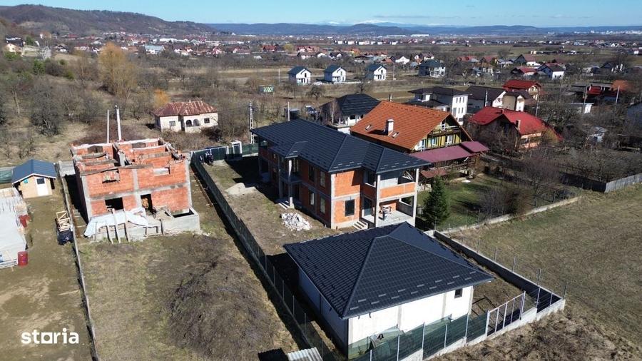 Casă cu 4 camere în Mărăcineni