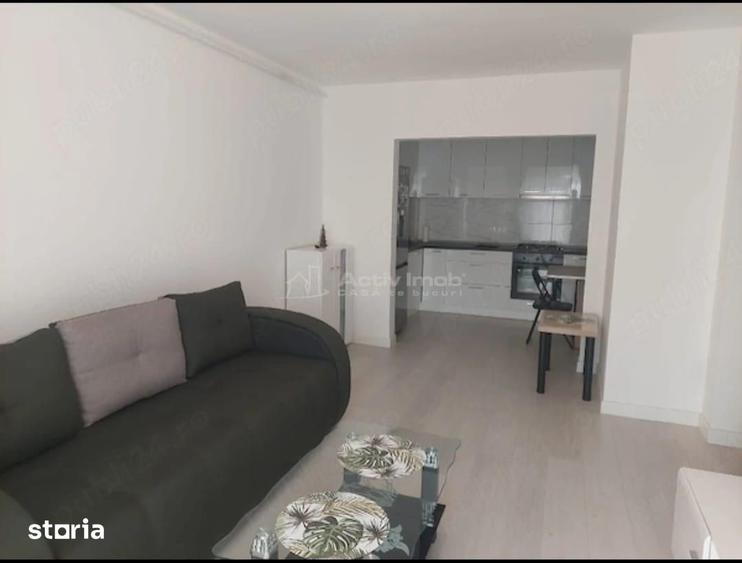 Apartament cu 2 camere, mobilat în Central