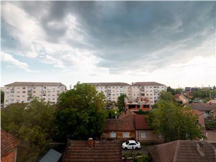 Apartament cu 2 camere decomandat în Nufărul