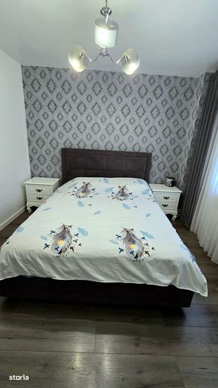 Apartament cu 3 camere decomandat în Găvana
