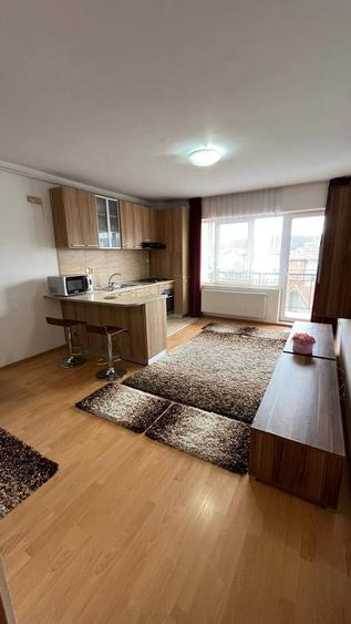 Apartament cu 2 camere semidecomandat în Central