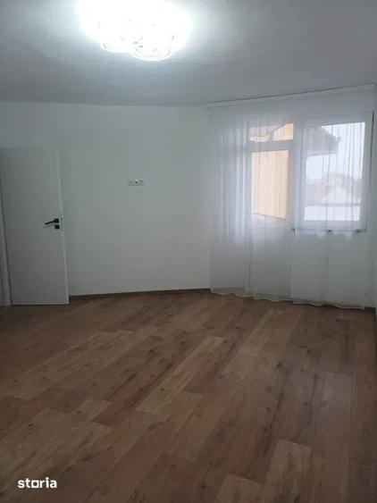 Garsonieră decomandată în Turnișor