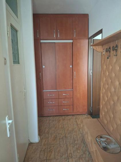 Garsonieră decomandată în Berceni