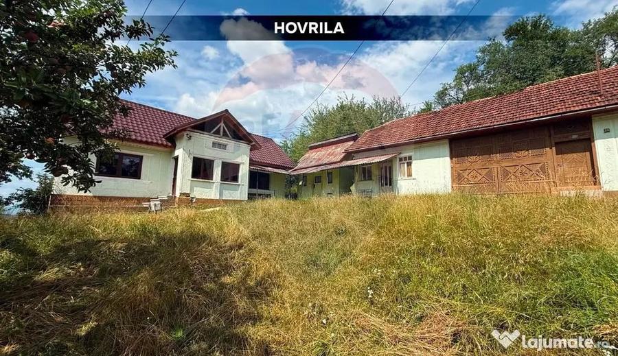 Casă cu 2 camere cu Teren 2628 Mp în Hovrila