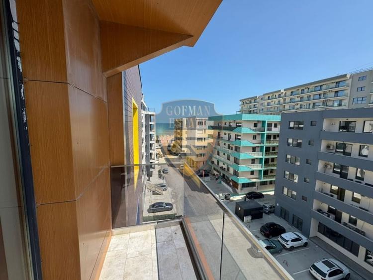 Apartament cu 4 camere decomandat, mobilat în Nord