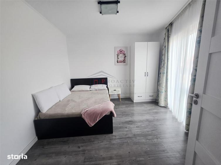 Casă cu 4 camere în Ipotești