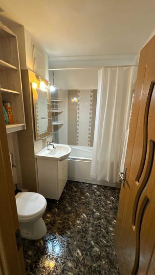 Apartament cu 2 camere decomandat în Buziașului
