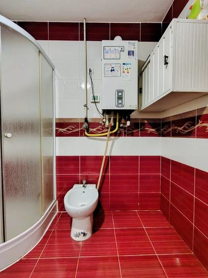 Casă cu Teren 830 Mp în Central