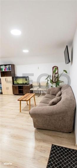 Spațiu comercial, de 373 mp, în Sântandrei
