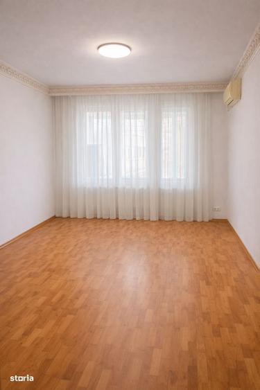 Apartament cu 3 camere în Dristor