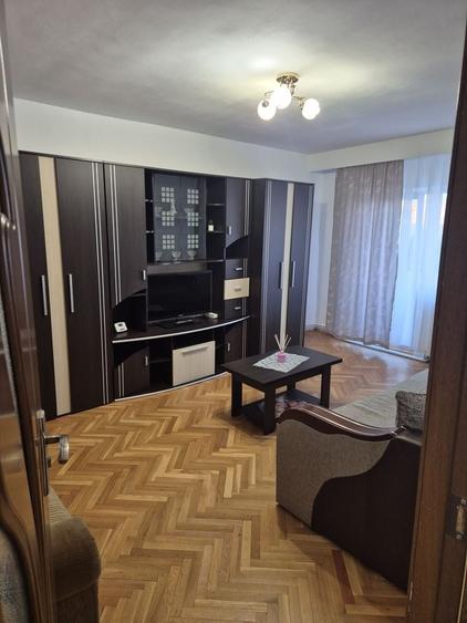 Apartament cu 3 camere decomandat | 74 mp + 2 balcoane | Manastur | USAMV - 2