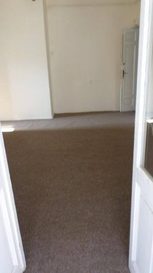 Apartament cu 2 camere semidecomandat în Victoriei