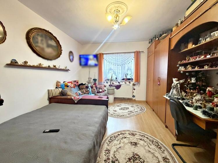 Casă individuală cu 2 camere cu Canalizare în Dealuri Oradea