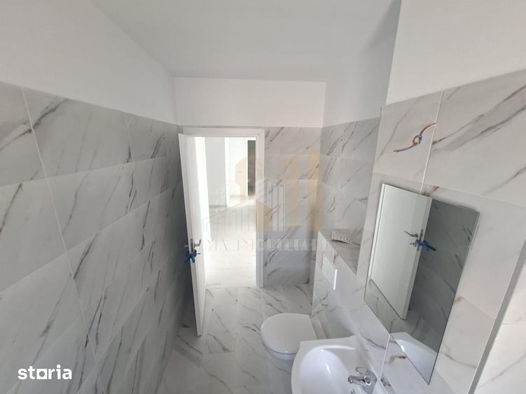 Apartament cu 3 camere decomandat în Sânpetru