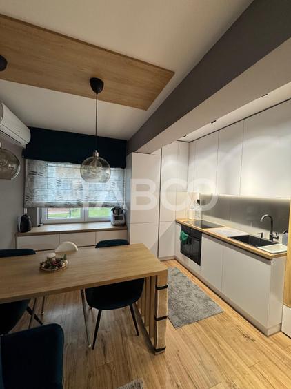 Apartament cu 3 camere semidecomandat, mobilat în Turnișor