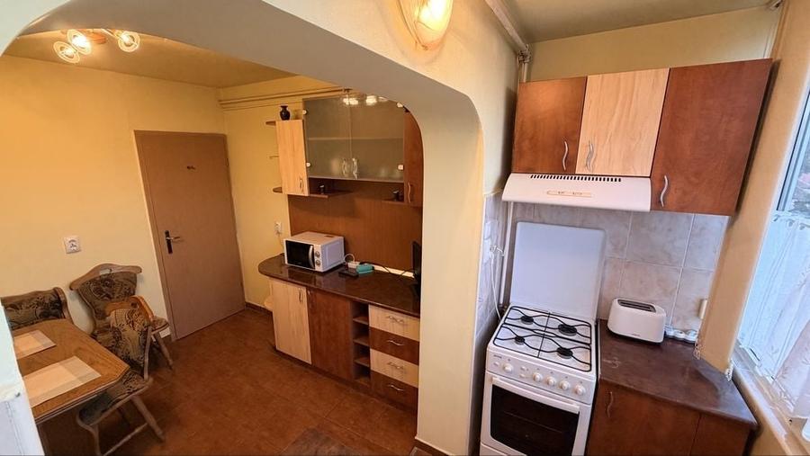 Apartament cu 2 camere decomandat în Terezian