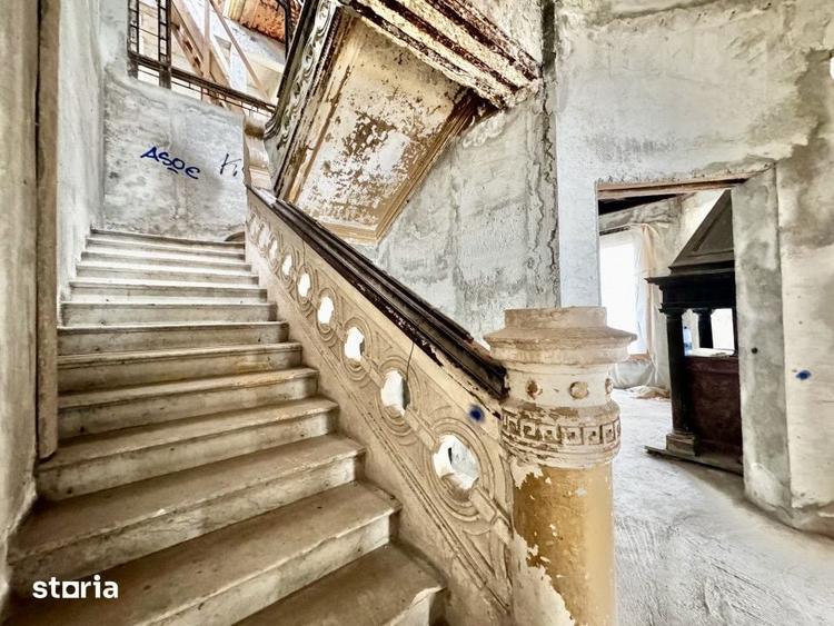 Casă cu Teren 471 Mp în Eminescu