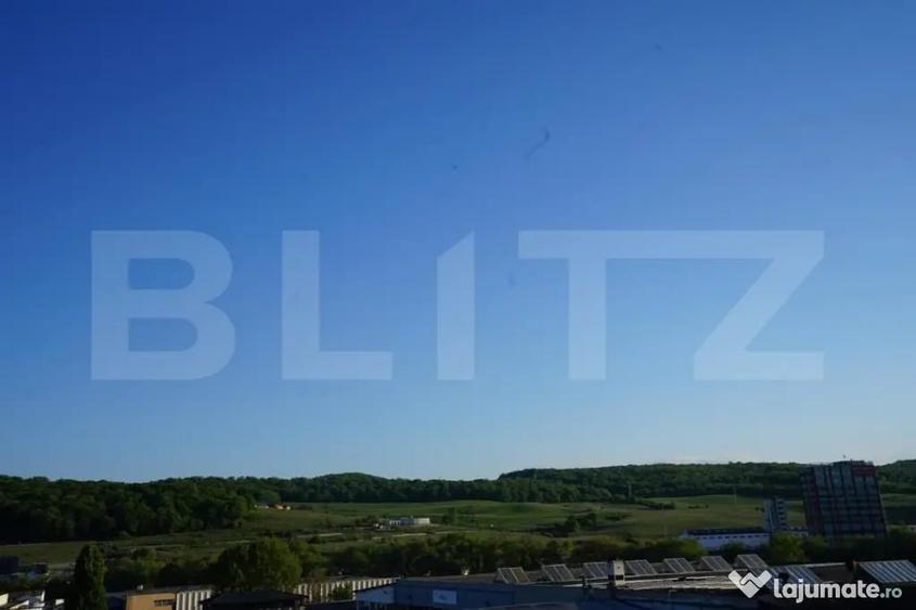 Apartament cu 3 camere semidecomandat în Baciu