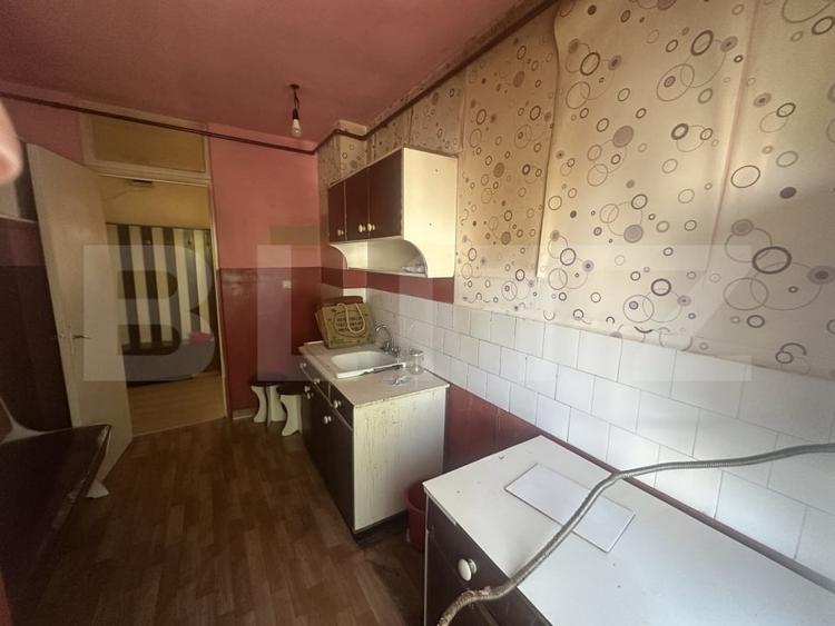 Apartament 3 camere, decomandat, 55 mp, zona Micro17 - 5