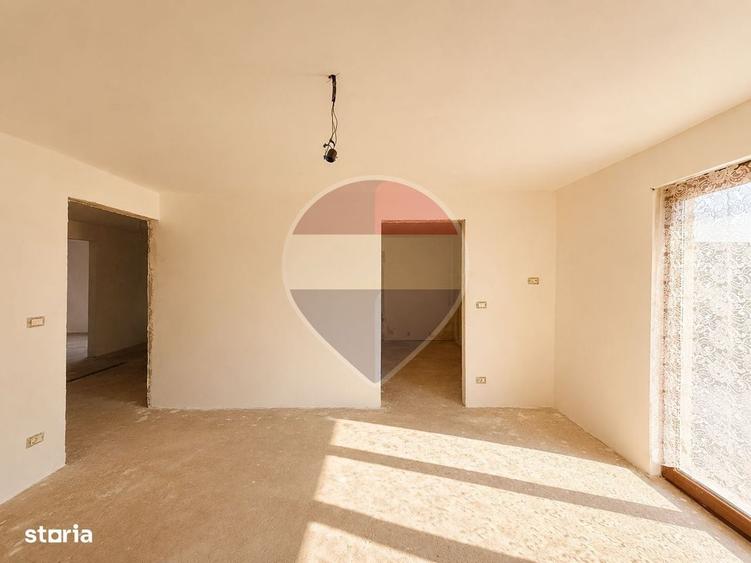 Casa cu 6 camere de vanzare in Negri jud. Bacau / posibilitate duplex - 20