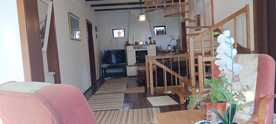Casă cu 5 camere cu Teren 700 Mp în Zamora