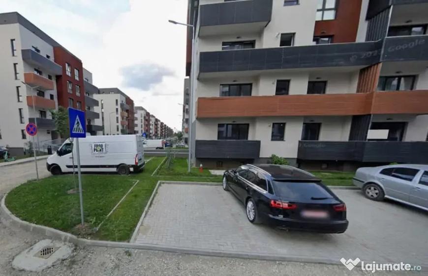 Garsonieră decomandată în Avantgarden