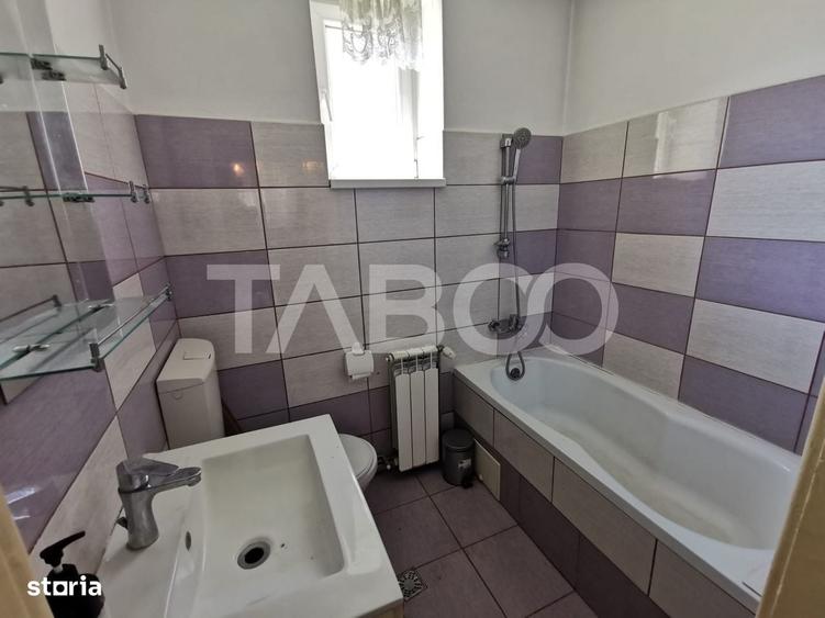 Casa cu 2 camere decomandate 335 mp teren in zona Parcul Tineretului - 9