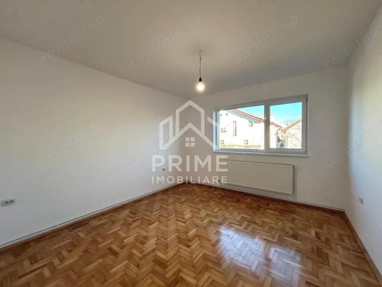 Casă cu 8 camere cu Teren 504 Mp în Central
