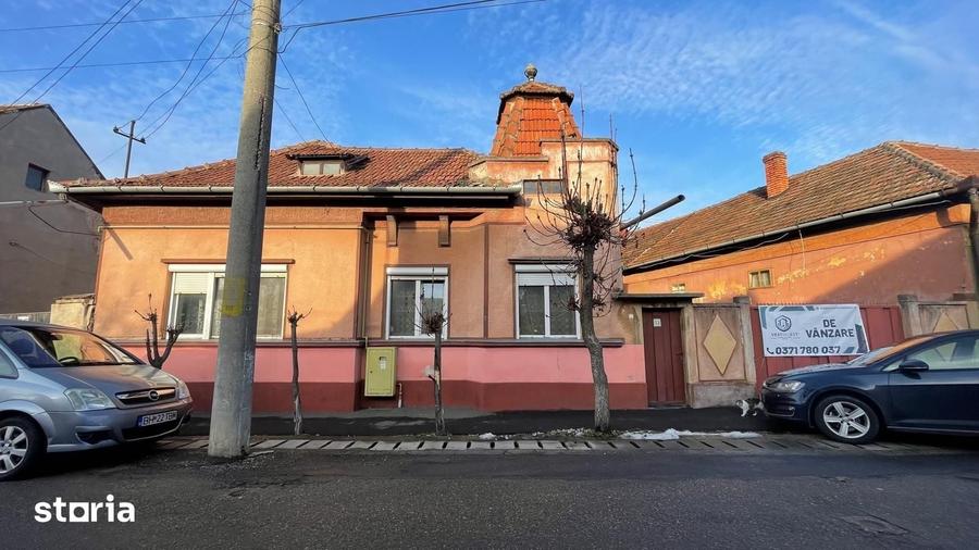 Casă cu 4 camere cu Teren 600 Mp în Ultracentral