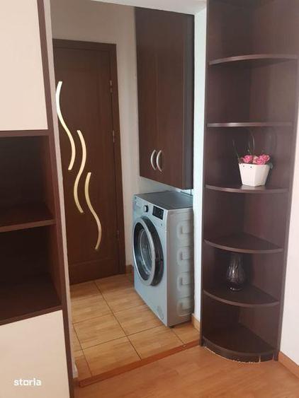 Apartament cu 2 camere semidecomandat în 1 Decembrie