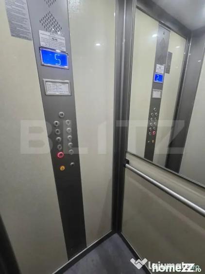 Apartament cu 3 camere decomandat în Micro 4