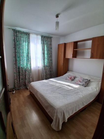 Apartament cu 2 camere semidecomandat în Dărmănești