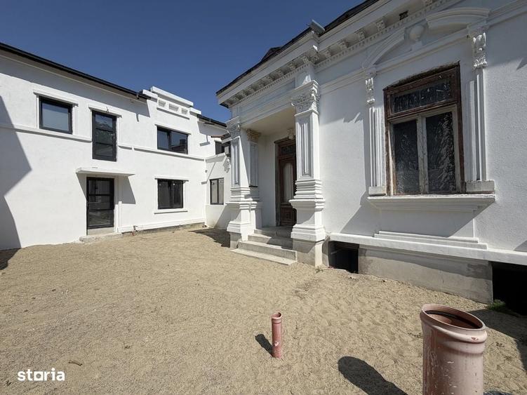 Casă cu 4 camere în Nicolae Bălcescu