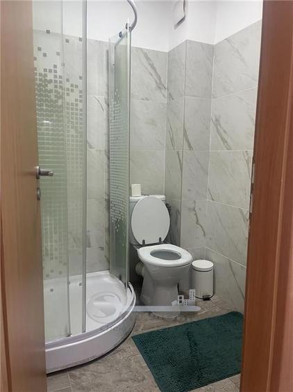 Garsonieră decomandată, mobilată în Frumoasa