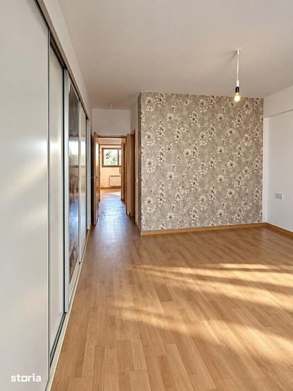 Apartament cu 6 camere în Călărași