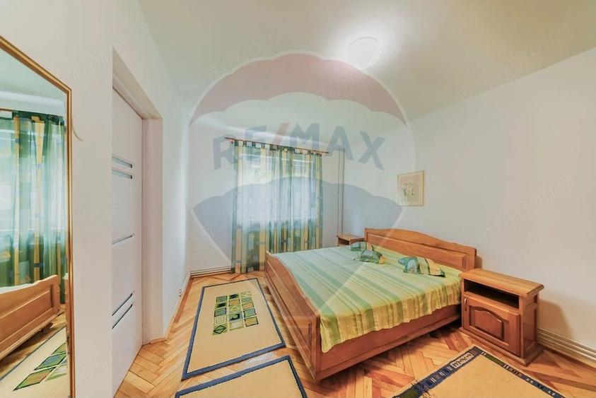 Apartament cu 2 camere semidecomandat în Aurel Vlaicu
