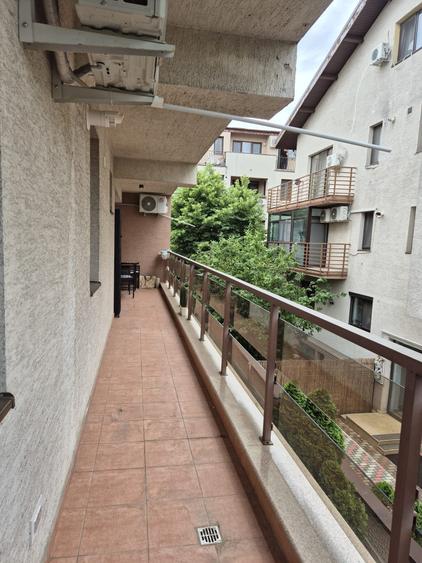 Apartament cu 2 camere decomandat, mobilat în Bd. Laminorului