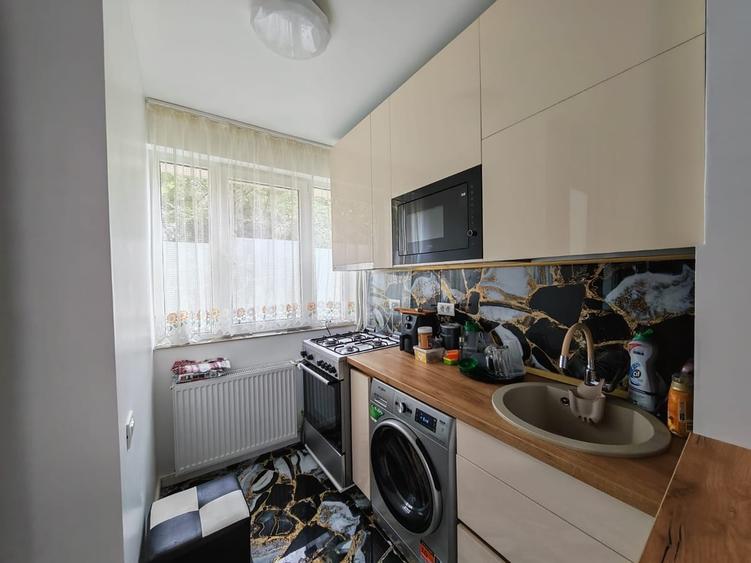 Garsonieră semidecomandată în Costin Georgian