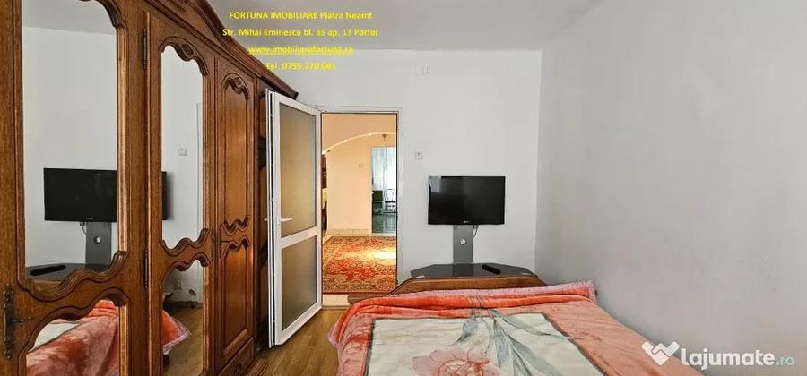 Apartament cu 3 camere decomandat în Calea Romanului