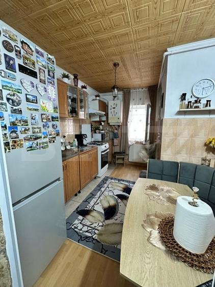 Apartament cu 3 camere decomandat, mobilat în Nord-Est